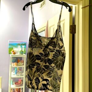 Lingerie top nwt